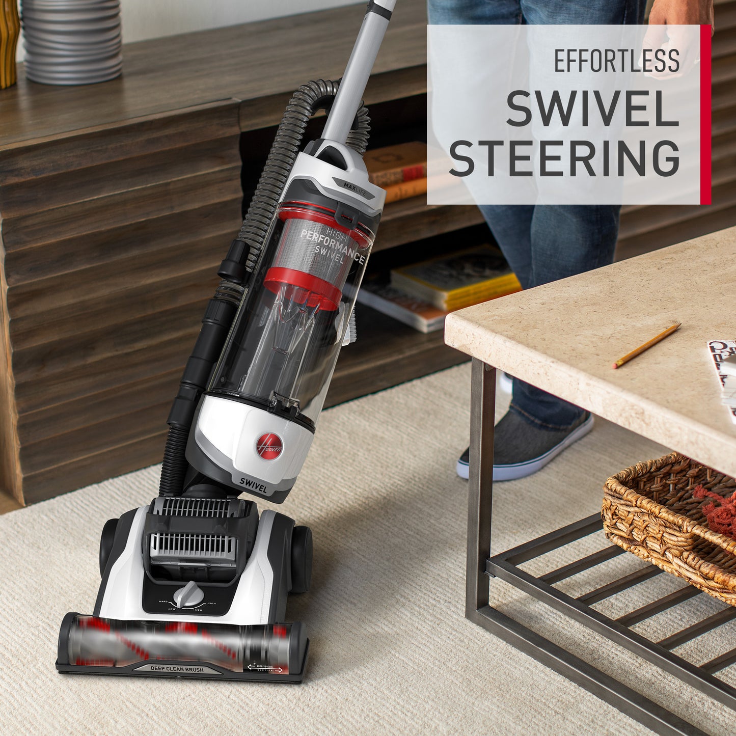 Aspirateur vertical pivotant haute performance