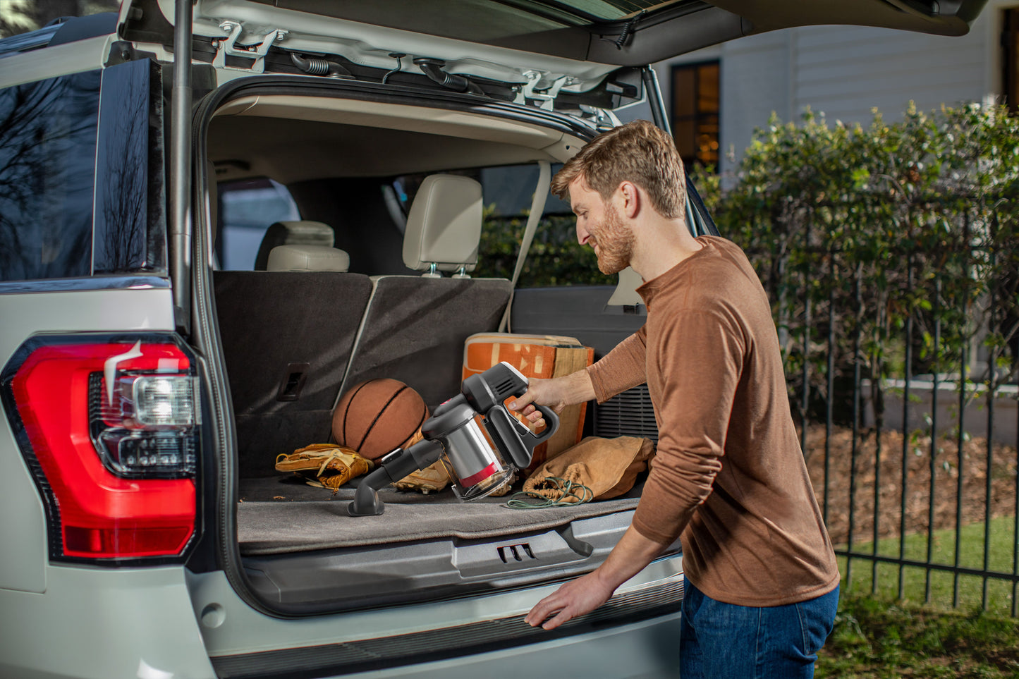 Excelerate Self-Standing Cordless Stick